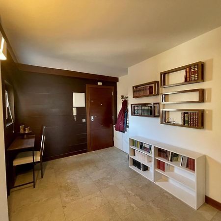 Exclusive Beachfront Apartment Torremolinos - Pool - Paddle - Tenis - Wifi - Central Aircon מראה חיצוני תמונה
