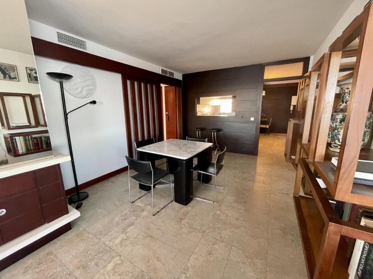 Exclusive Beachfront Apartment Torremolinos - Pool - Paddle - Tenis - Wifi - Central Aircon מראה חיצוני תמונה